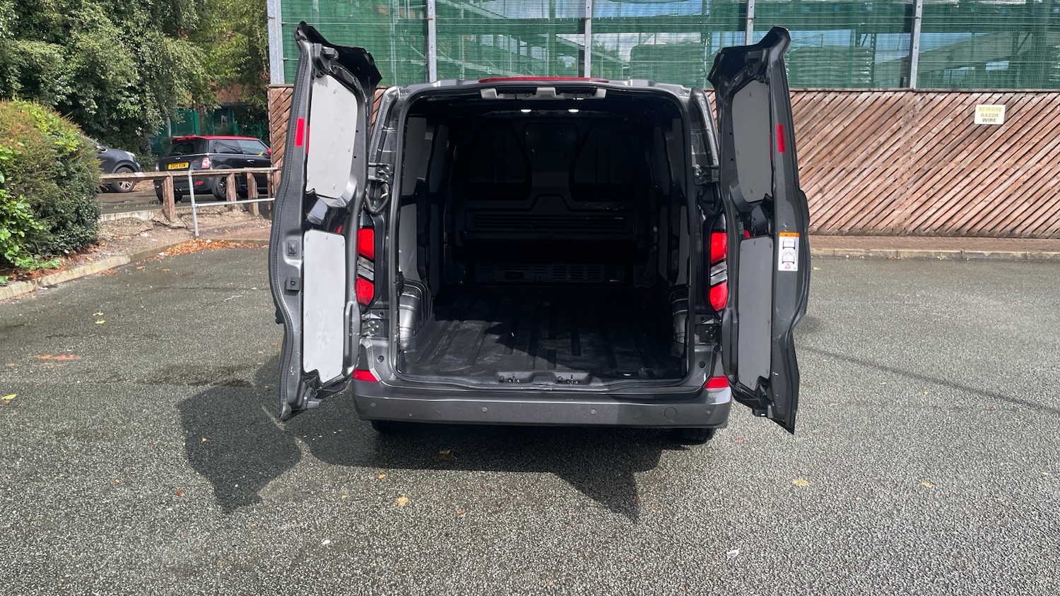 Used Ford Transit Custom 2024 for sale - 75931334: Photo 23