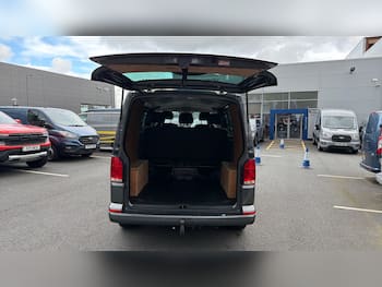 Used Volkswagen Transporter 2021 for sale - 79760600: Photo