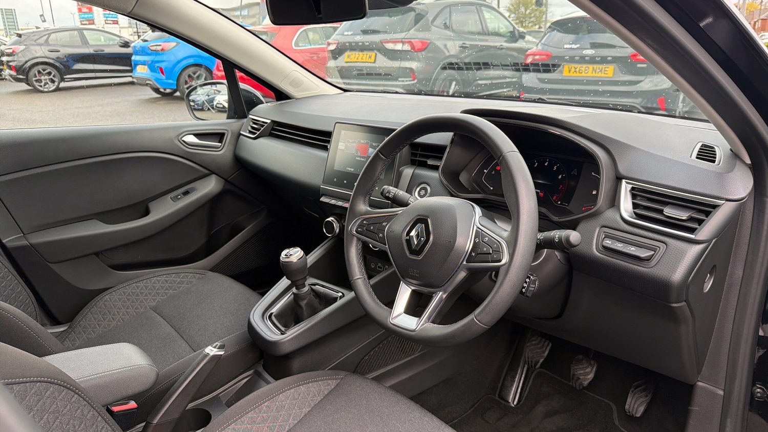 Used Renault Clio 2023 for sale - 78201806: Photo 11