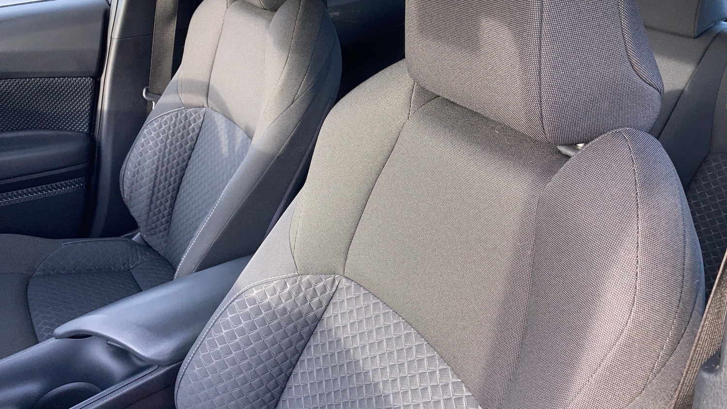 Used Toyota C-HR 2020 for sale - 76963199: Photo 11