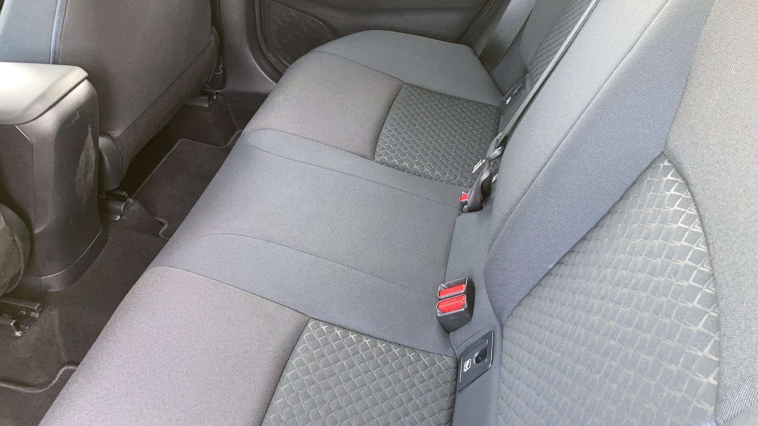 Used Toyota C-HR 2020 for sale - 76963199: Photo 24