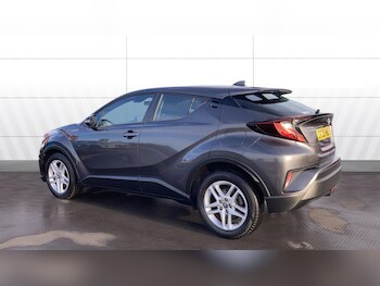 Used Toyota C-HR 2020 for sale - 76963199: Photo