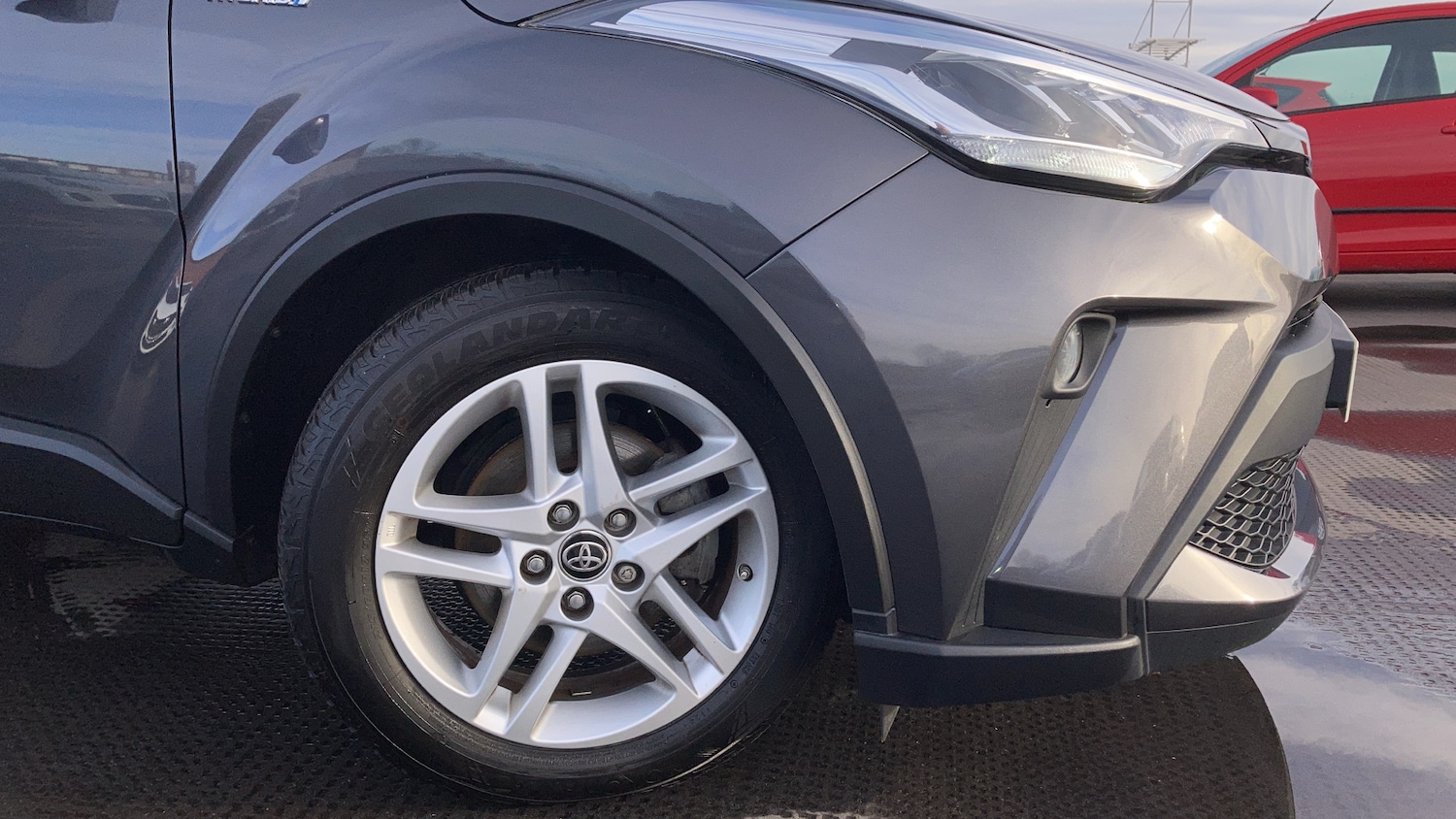 Used Toyota C-HR 2020 for sale - 76963199: Photo 35