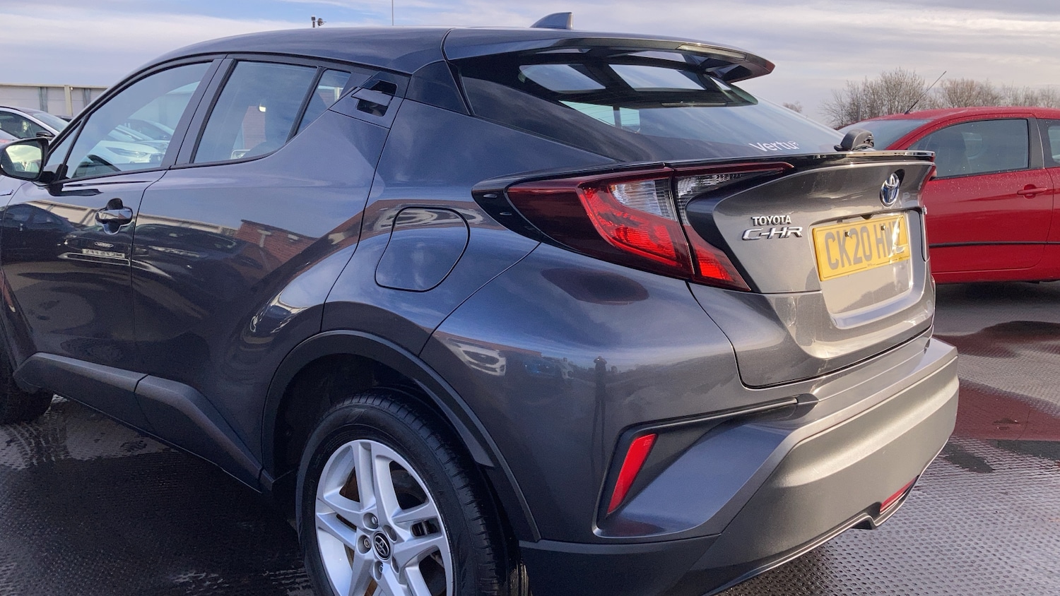 Used Toyota C-HR 2020 for sale - 76963199: Photo 40