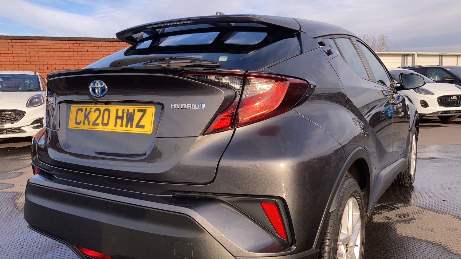 Used Toyota C-HR 2020 for sale - 76963199: Photo 41