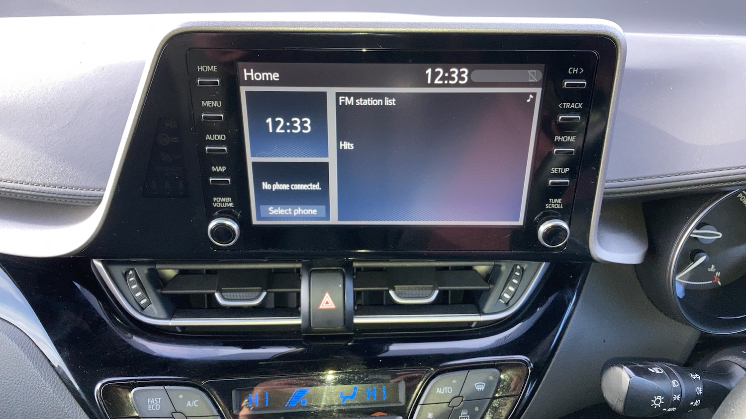 Used Toyota C-HR 2020 for sale - 76963199: Photo 45