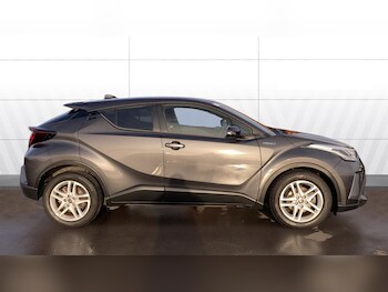 Used Toyota C-HR 2020 for sale - 76963199: Photo