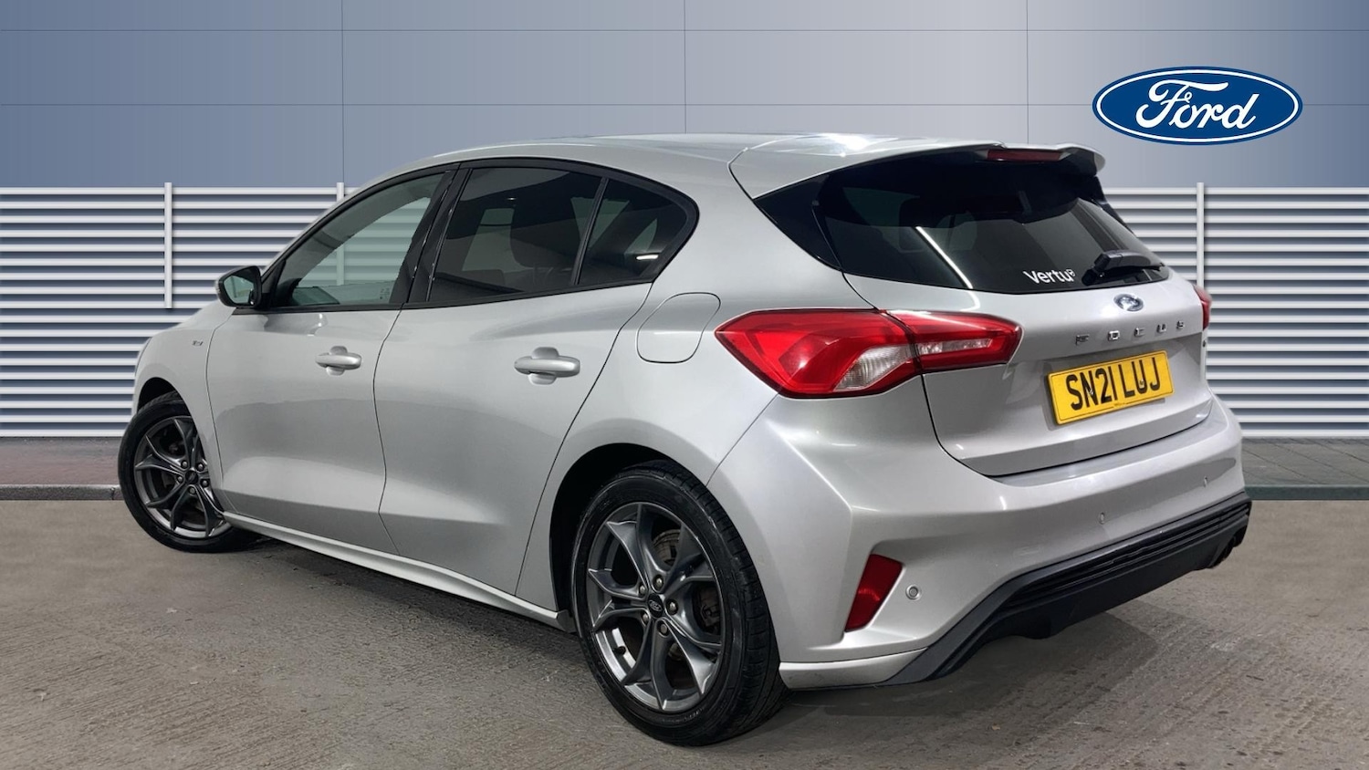 Used Ford Focus 2021 for sale - 76792884: Photo 2