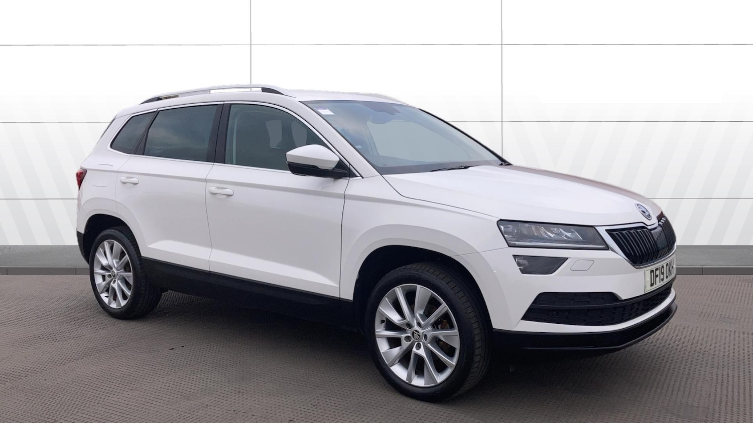 Used Skoda Karoq 2019 for sale - 76299216: Photo 1