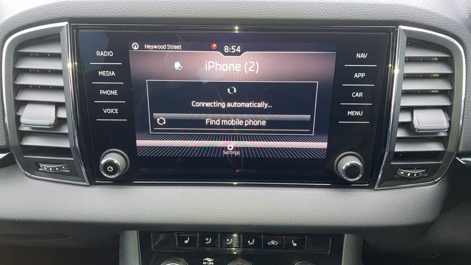 Used Skoda Karoq 2019 for sale - 76299216: Photo 10