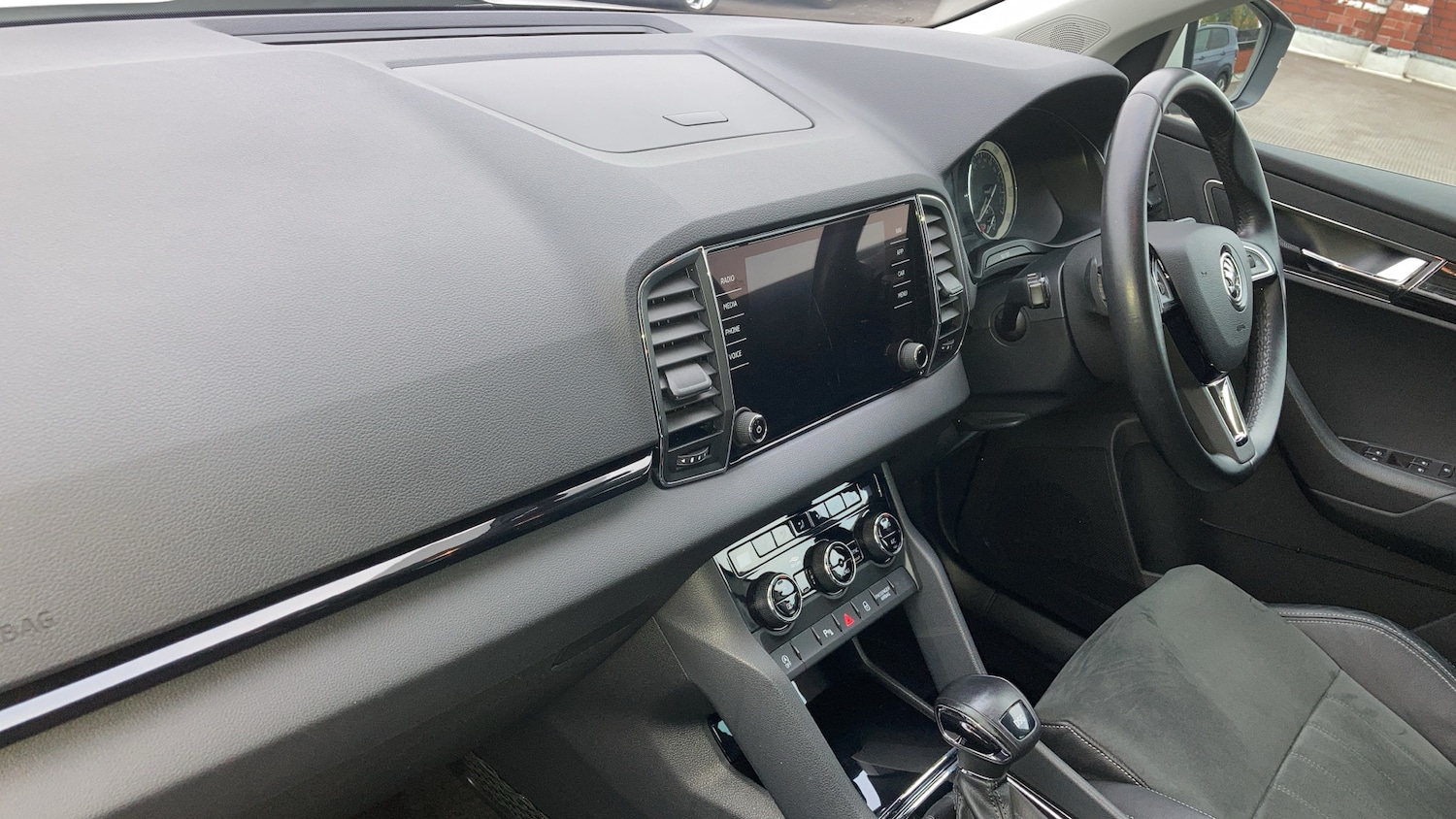 Used Skoda Karoq 2019 for sale - 76299216: Photo 11