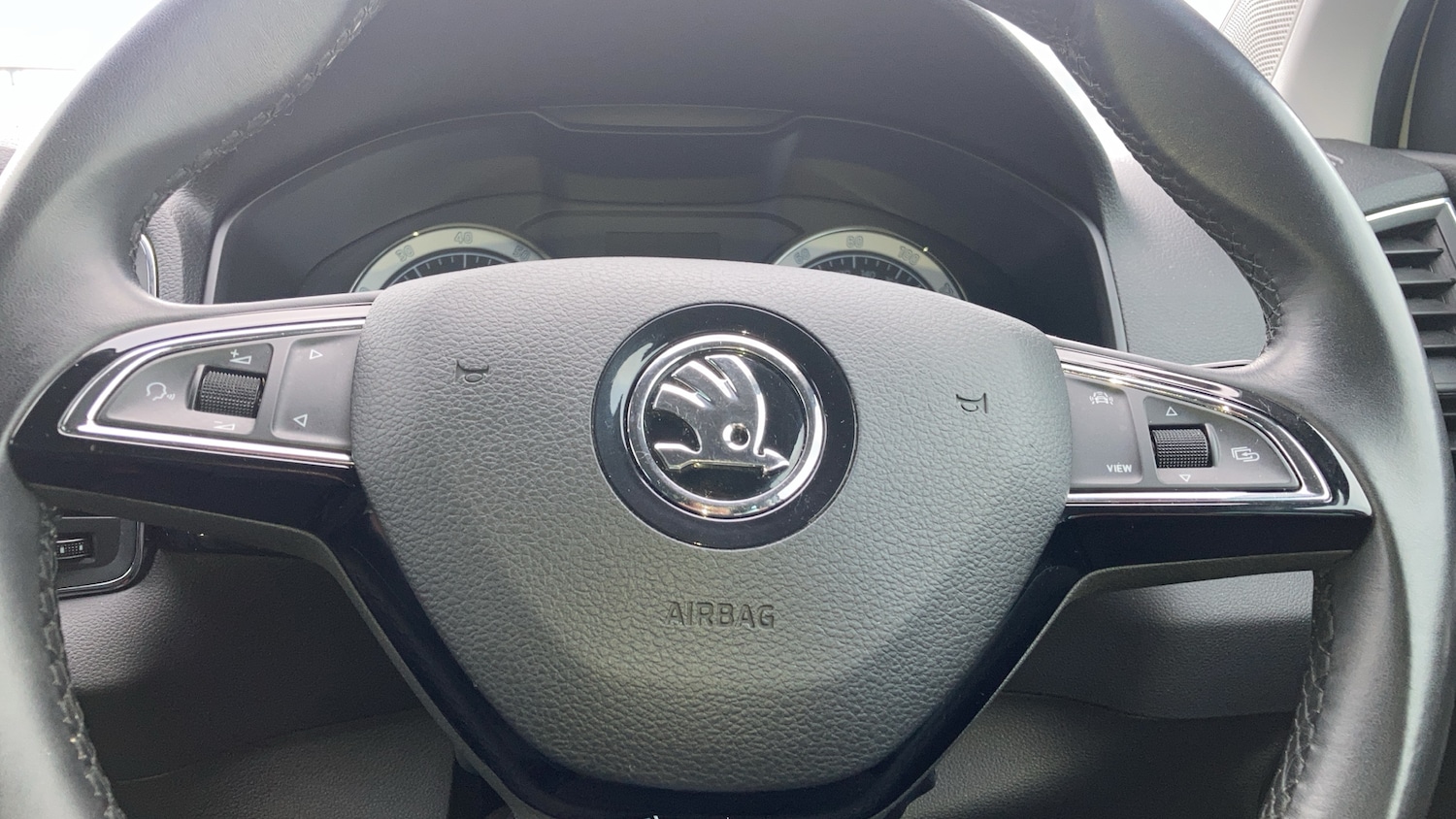 Used Skoda Karoq 2019 for sale - 76299216: Photo 22