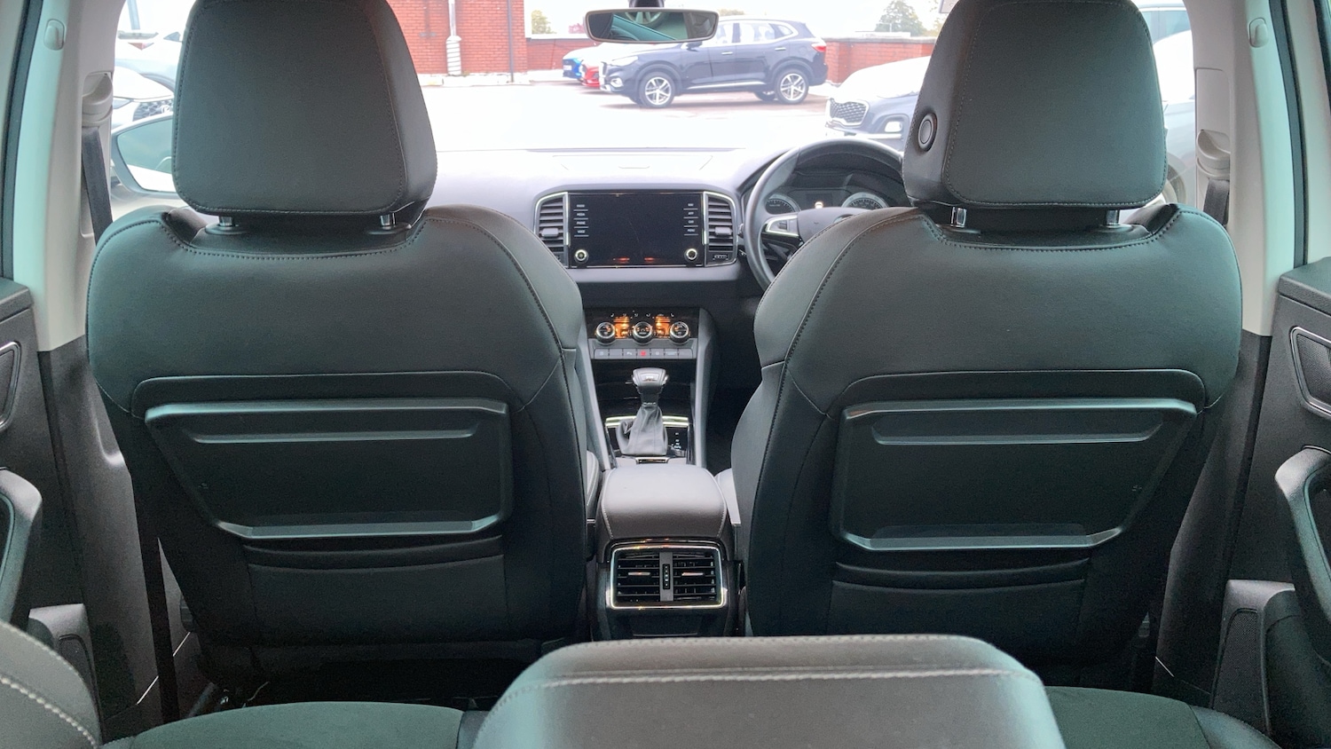 Used Skoda Karoq 2019 for sale - 76299216: Photo 28