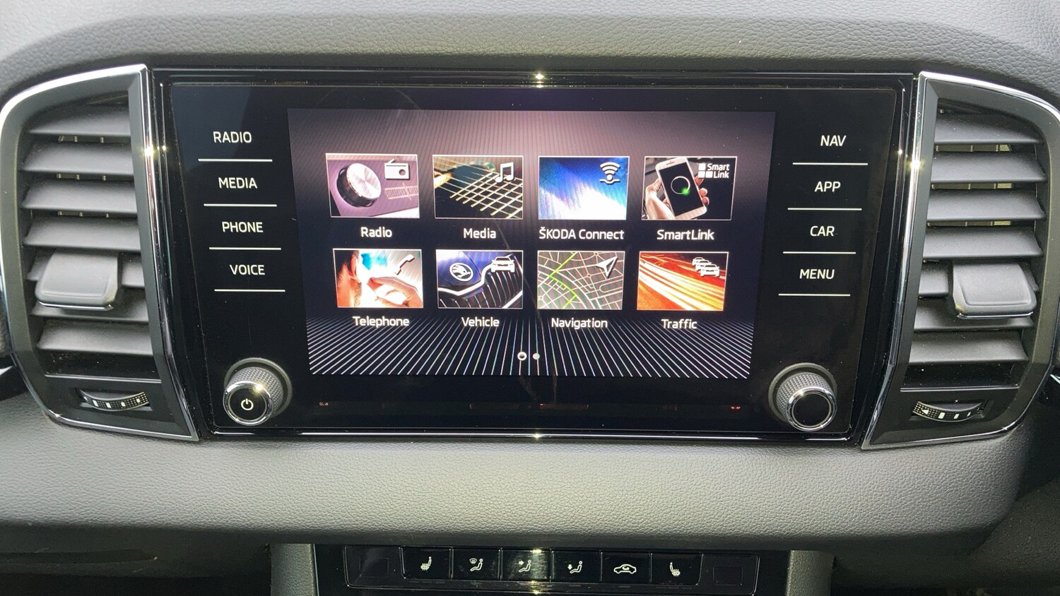 Used Skoda Karoq 2019 for sale - 76299216: Photo 42