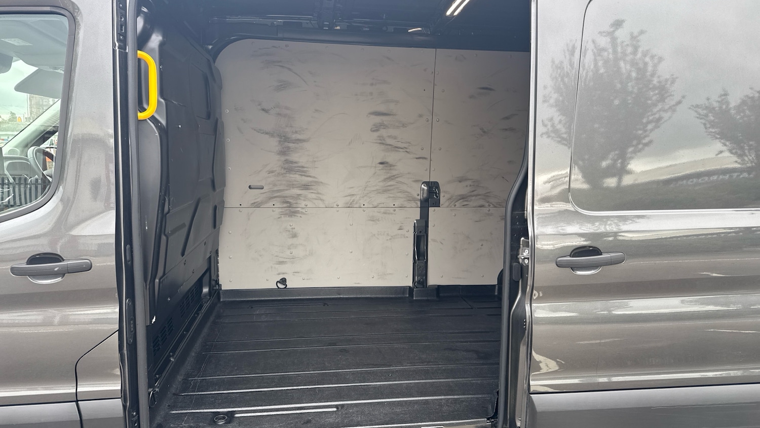 Used Ford Transit 2024 for sale - 76364347: Photo 17