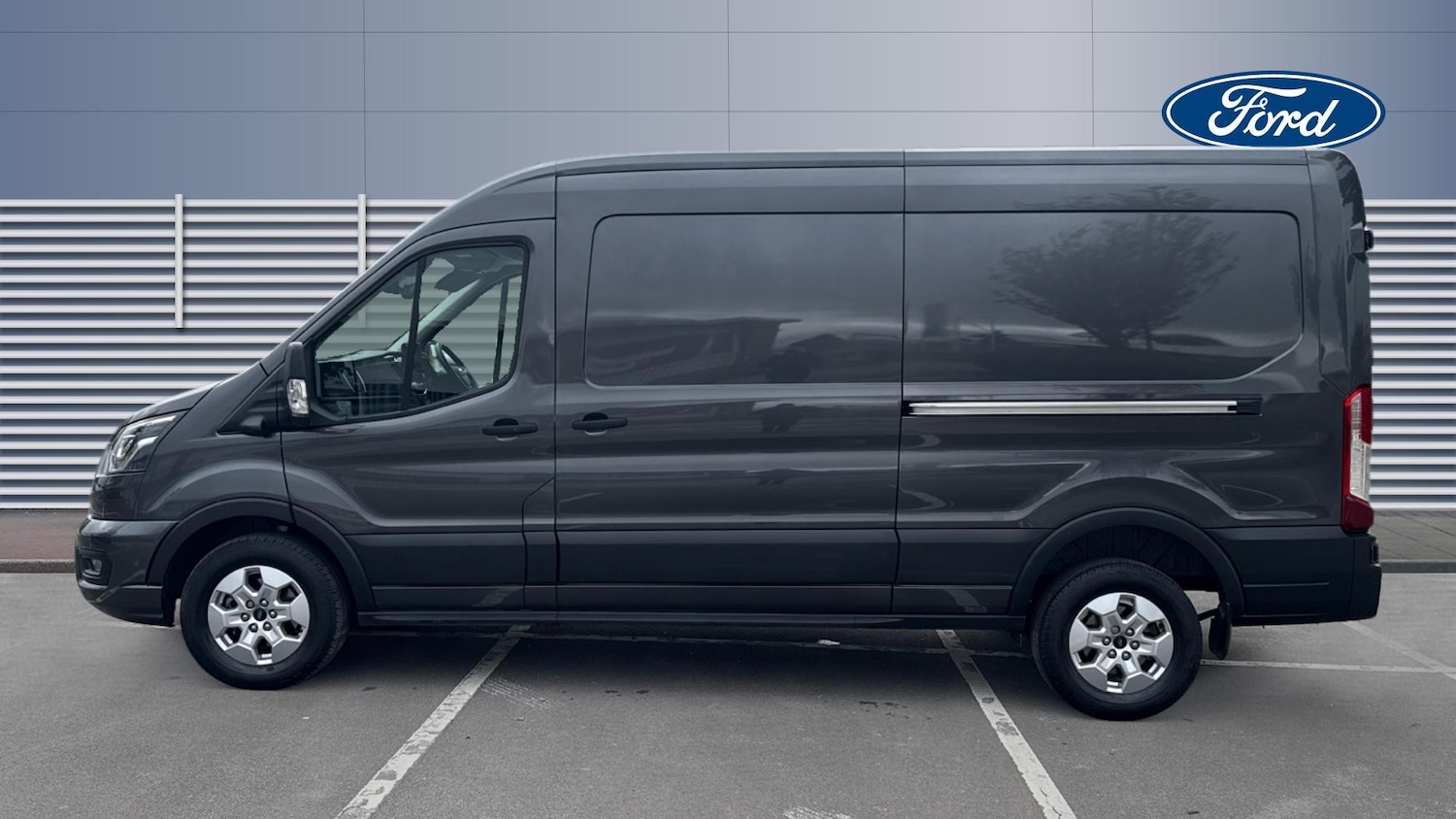 Used Ford Transit 2024 for sale - 76364347: Photo 3