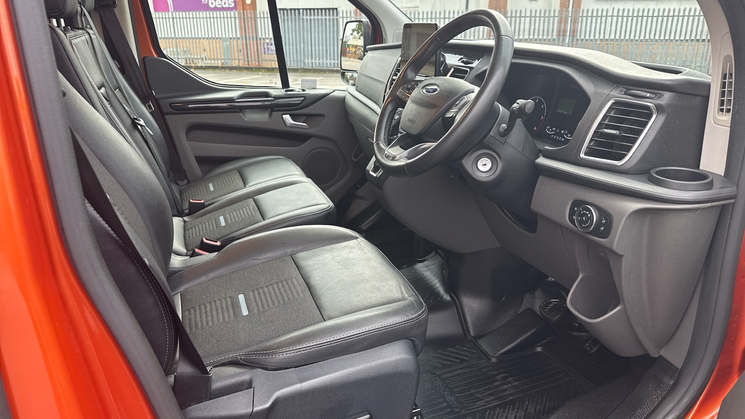 Used Ford Transit Custom 2023 for sale - 76352421: Photo 4