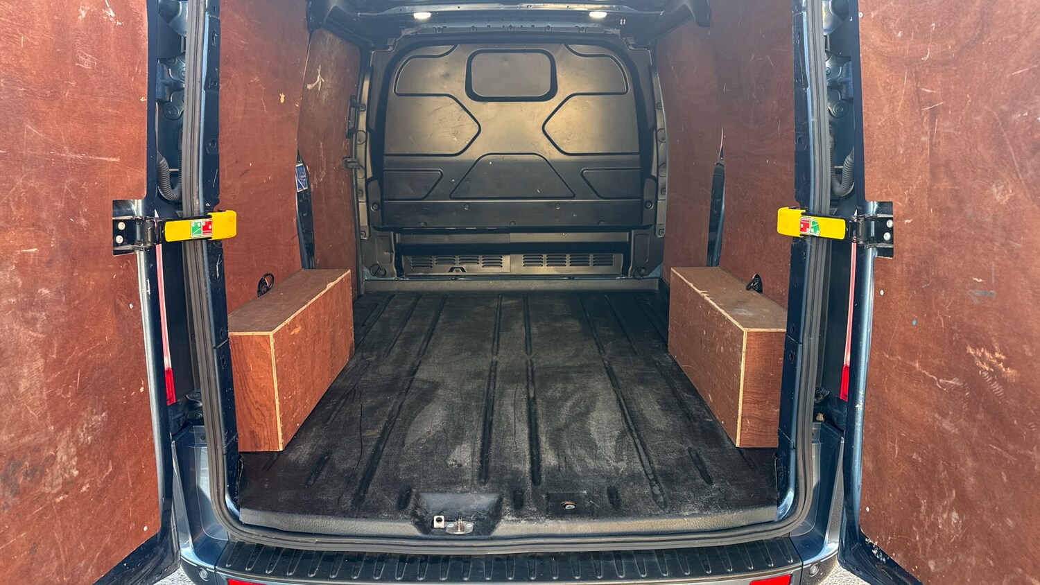 Used Ford Transit Custom 2020 for sale - 76946687: Photo 26