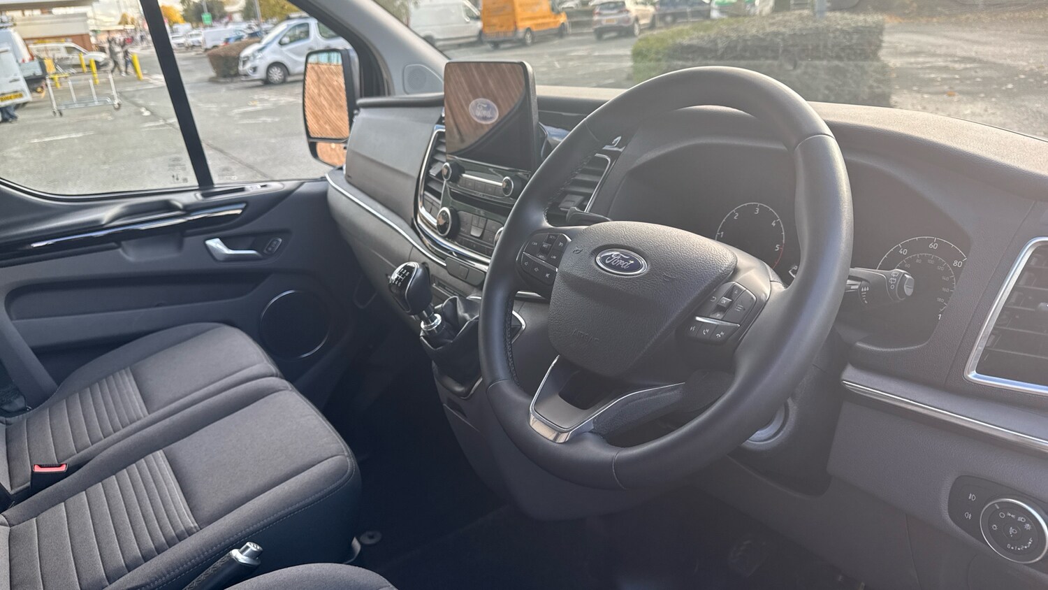Used Ford Tourneo Custom 2023 for sale - 76368959: Photo 5