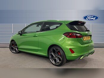 Used Ford Fiesta 2022 for sale - 76480178: Photo