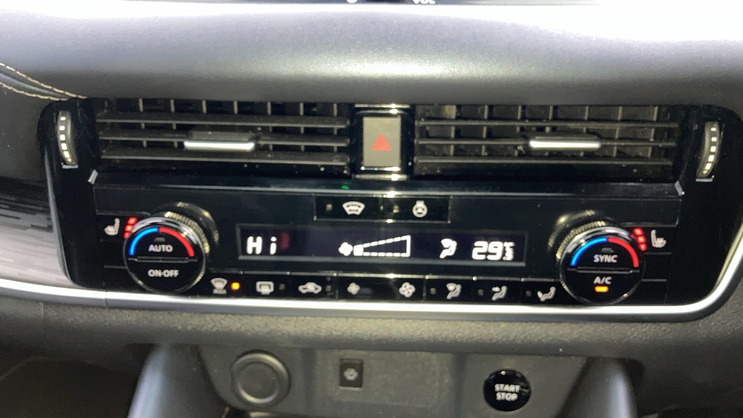 Used Nissan Qashqai 2024 for sale - 76748036: Photo 39