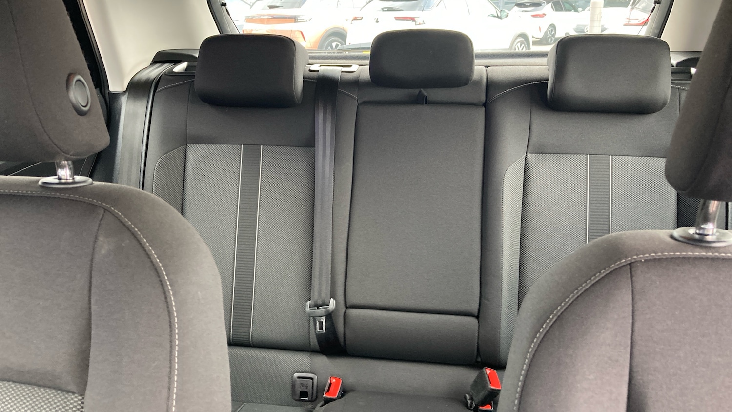 Used Volkswagen T-Roc 2022 for sale - 76766795: Photo 15