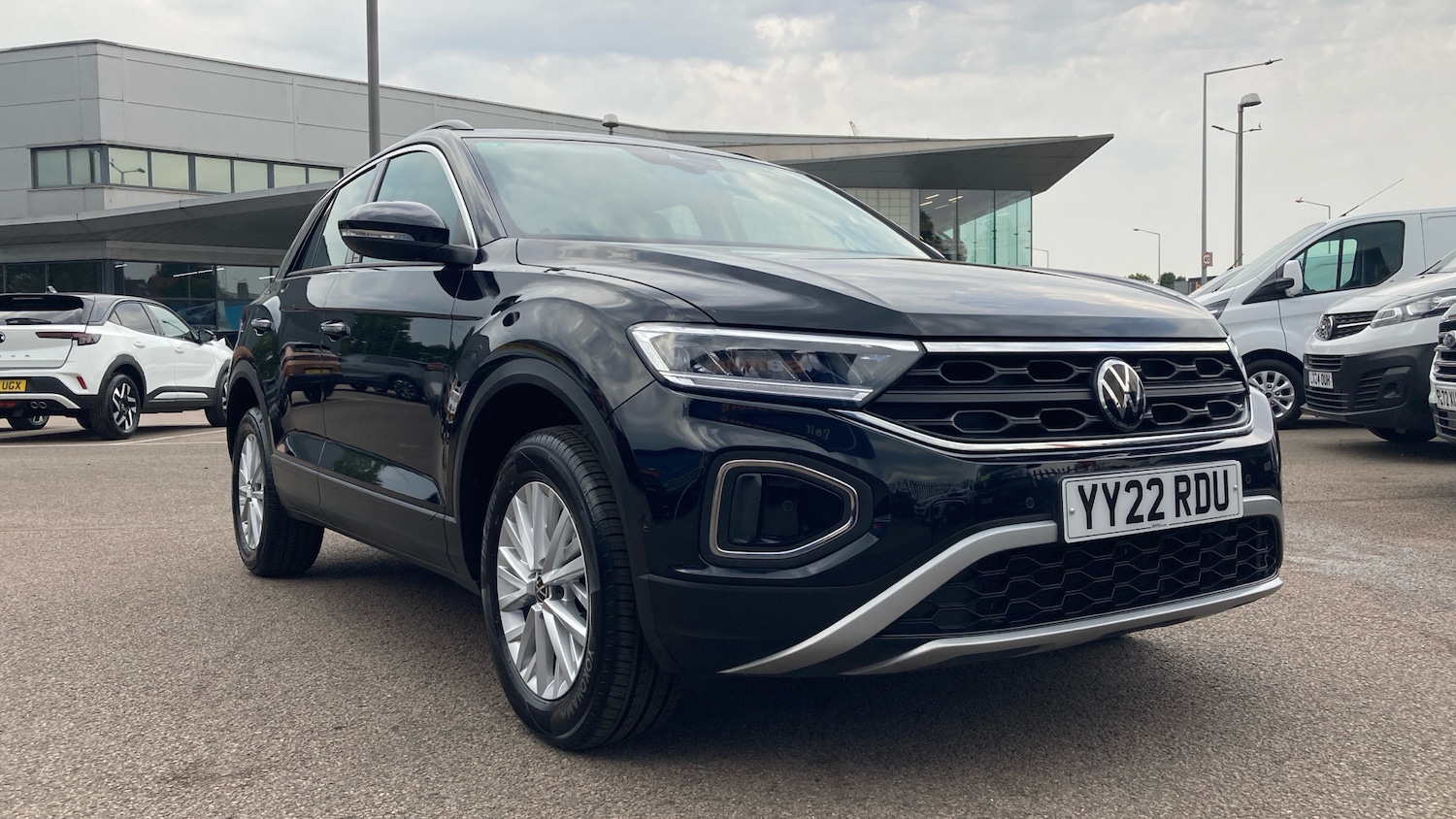 Used Volkswagen T-Roc 2022 for sale - 76766795: Photo 21