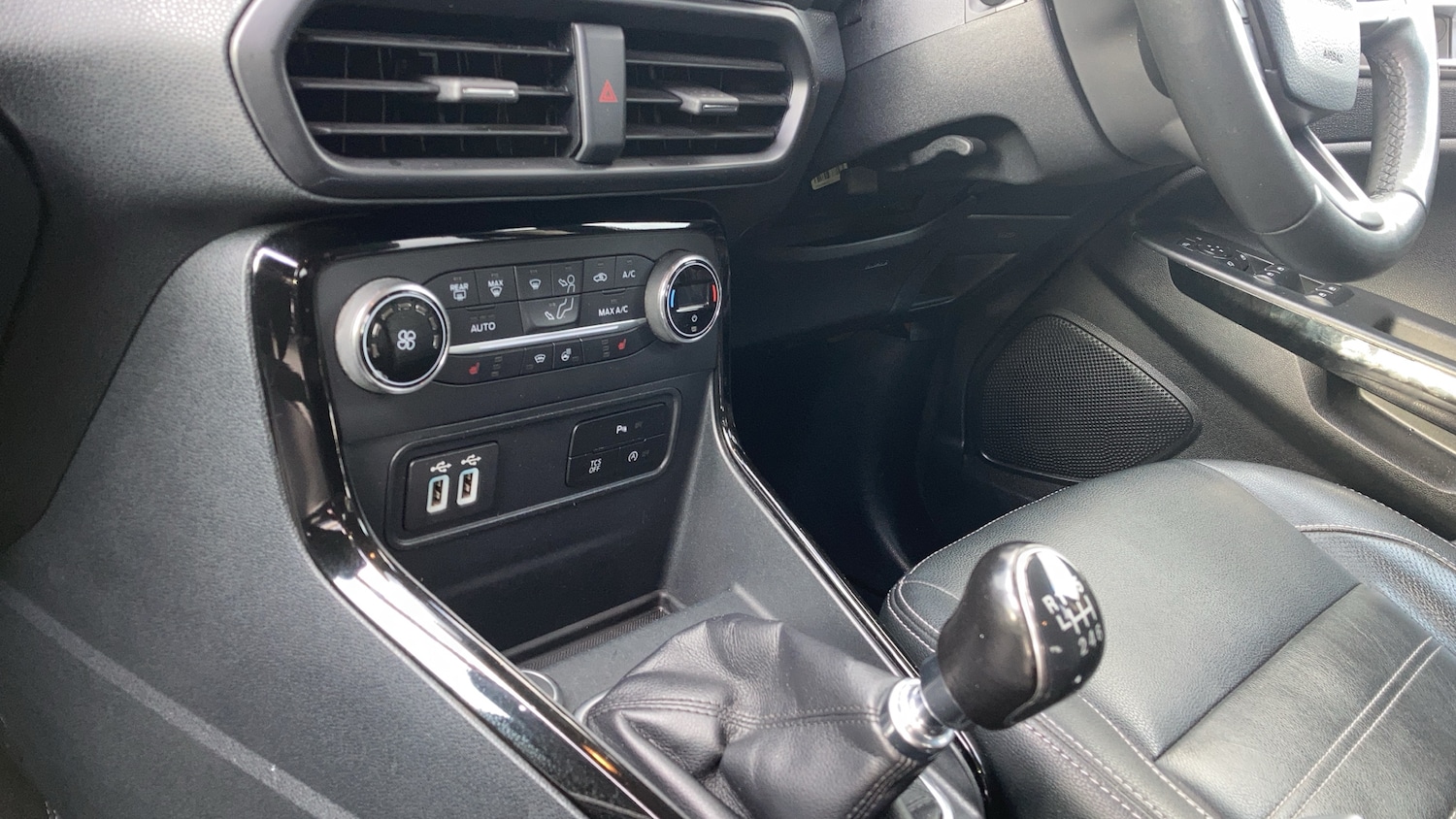 Used Ford Ecosport 2019 for sale - 76693190: Photo 18