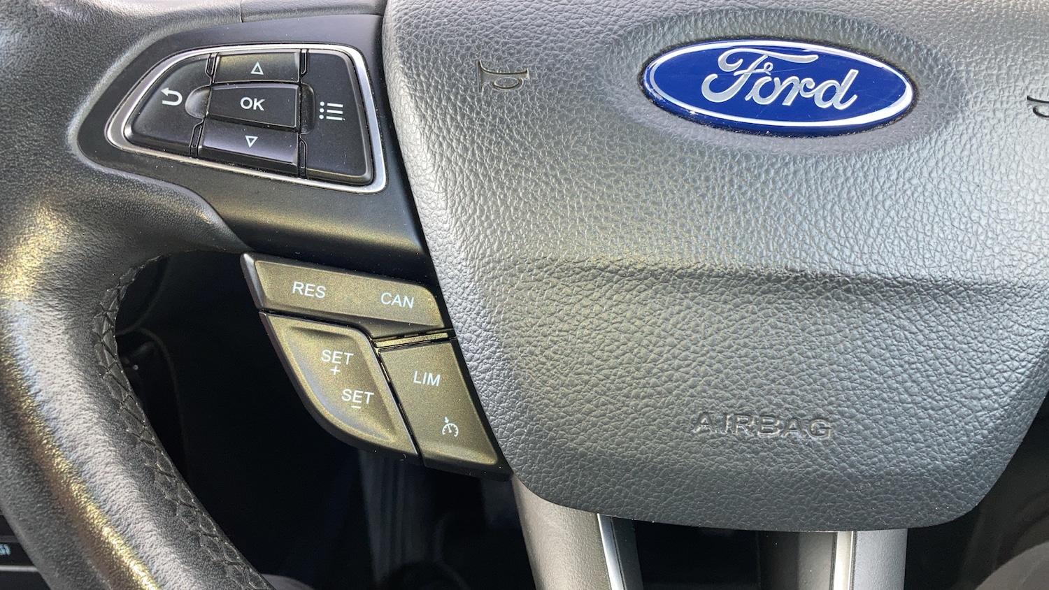 Used Ford Ecosport 2019 for sale - 76693190: Photo 33