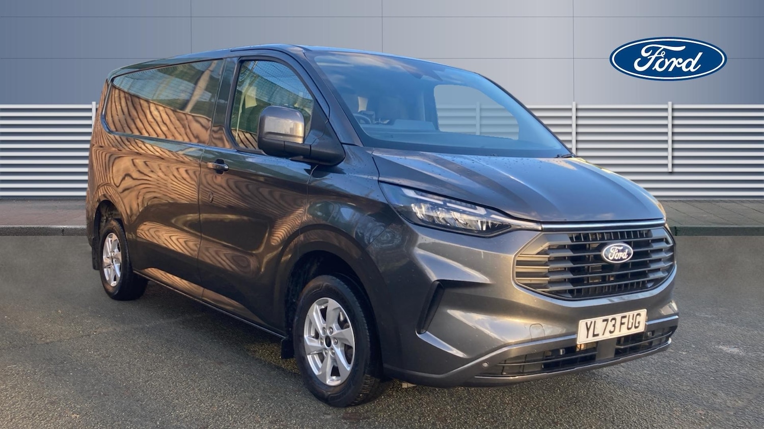 Used Ford Transit Custom 2023 for sale - 76946688: Photo 1