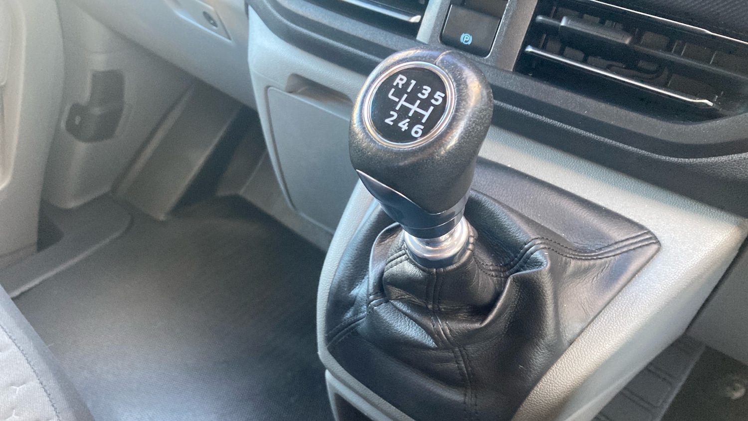 Used Ford Transit Custom 2023 for sale - 76946688: Photo 12