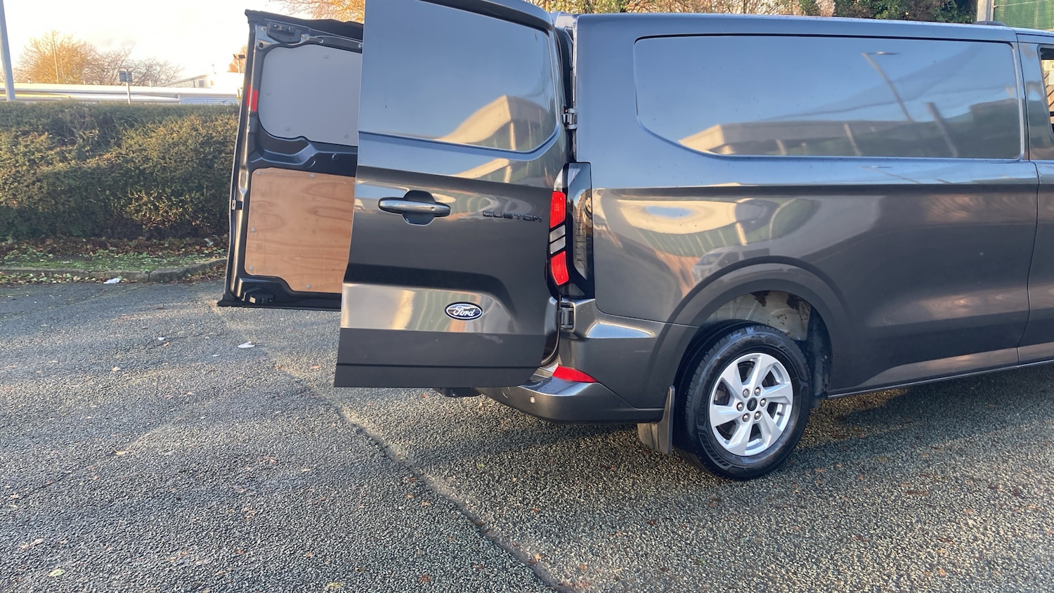 Used Ford Transit Custom 2023 for sale - 76946688: Photo 24