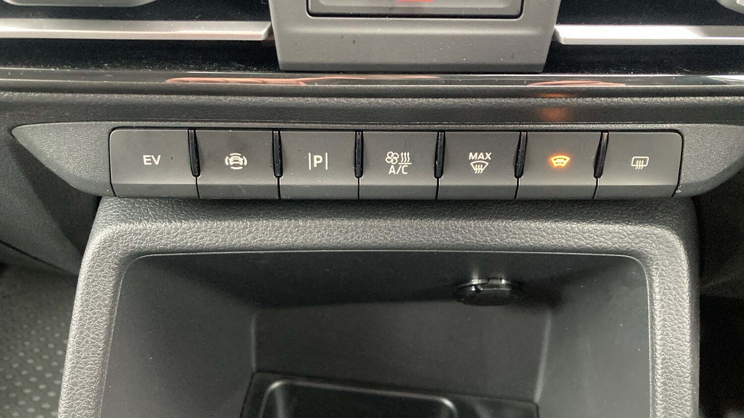 Used Ford Transit Connect 2025 for sale - 77404479: Photo 32