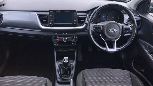 Used Kia Stonic 2019 for sale - 76253902: Photo 14