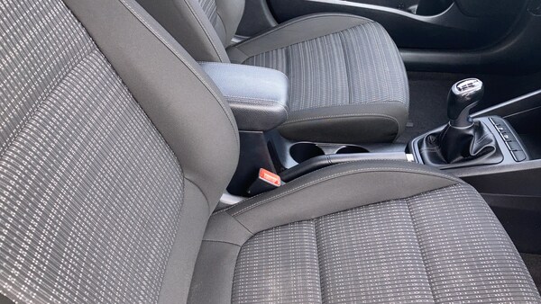 Used Kia Stonic 2019 for sale - 76253902: Photo 16