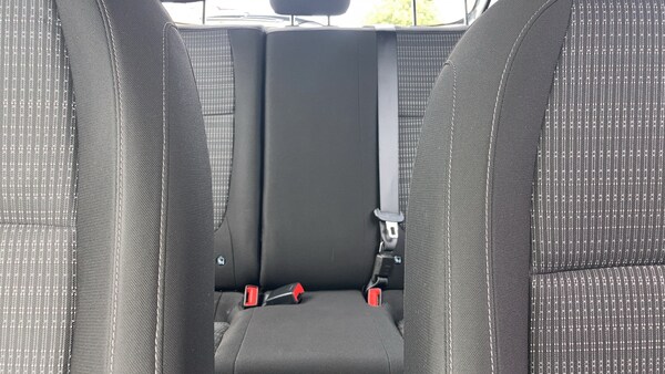 Used Kia Stonic 2019 for sale - 76253902: Photo 24