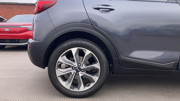 Used Kia Stonic 2019 for sale - 76253902: Photo 29