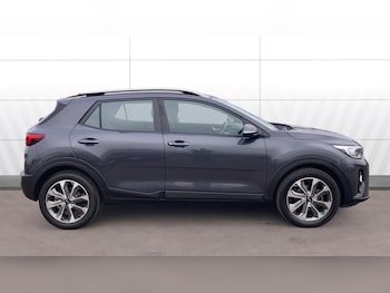 Used Kia Stonic 2019 for sale - 76253902: Photo 4