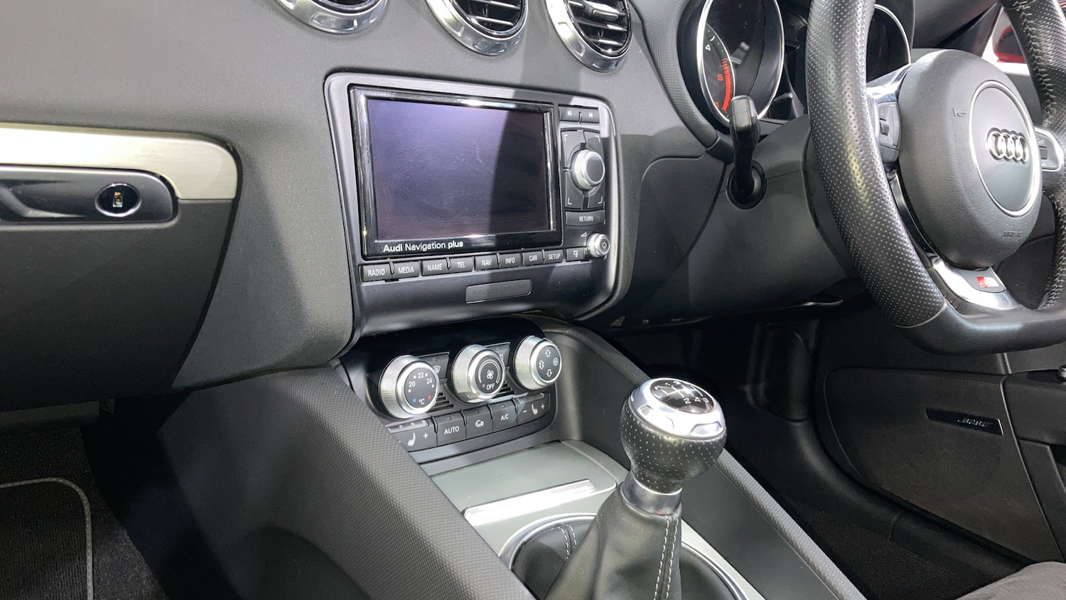 Used Audi TT 2014 for sale - 76693224: Photo 14