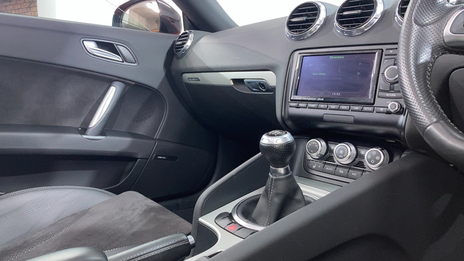 Used Audi TT 2014 for sale - 76693224: Photo 15