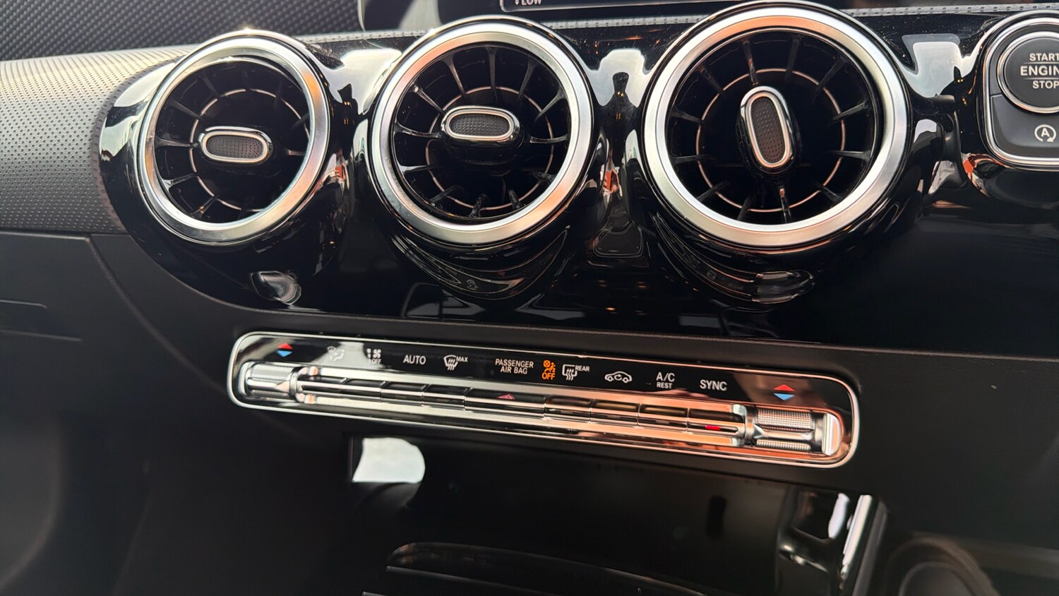 Used Mercedes-Benz A-Class 2019 for sale - 77973184: Photo 42