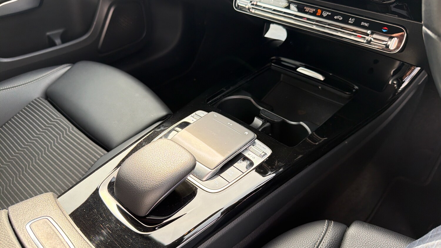 Used Mercedes-Benz A-Class 2019 for sale - 77973184: Photo 43