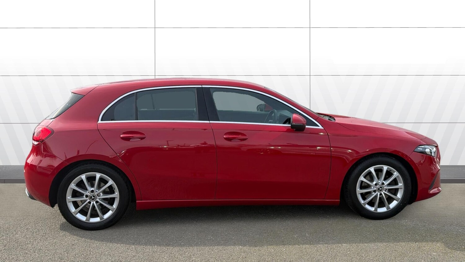 Used Mercedes-Benz A-Class 2019 for sale - 77973184: Photo 5