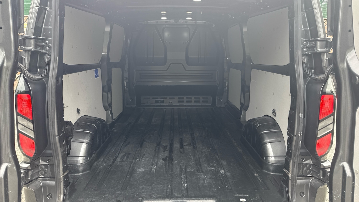 Used Ford Transit Custom 2024 for sale - 76036595: Photo 12