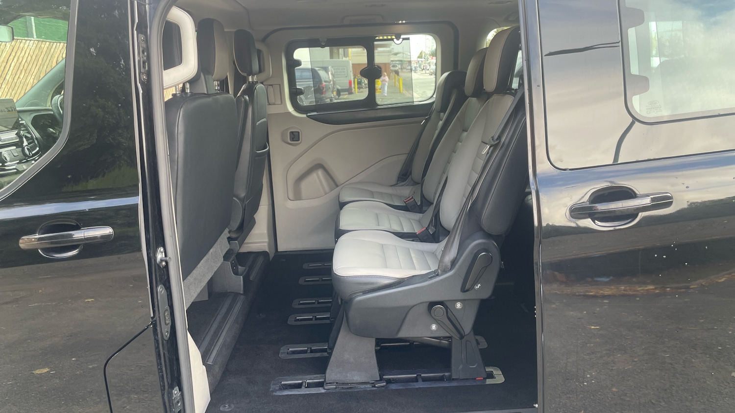 Used Ford Tourneo Custom 2022 for sale - 76157730: Photo 14