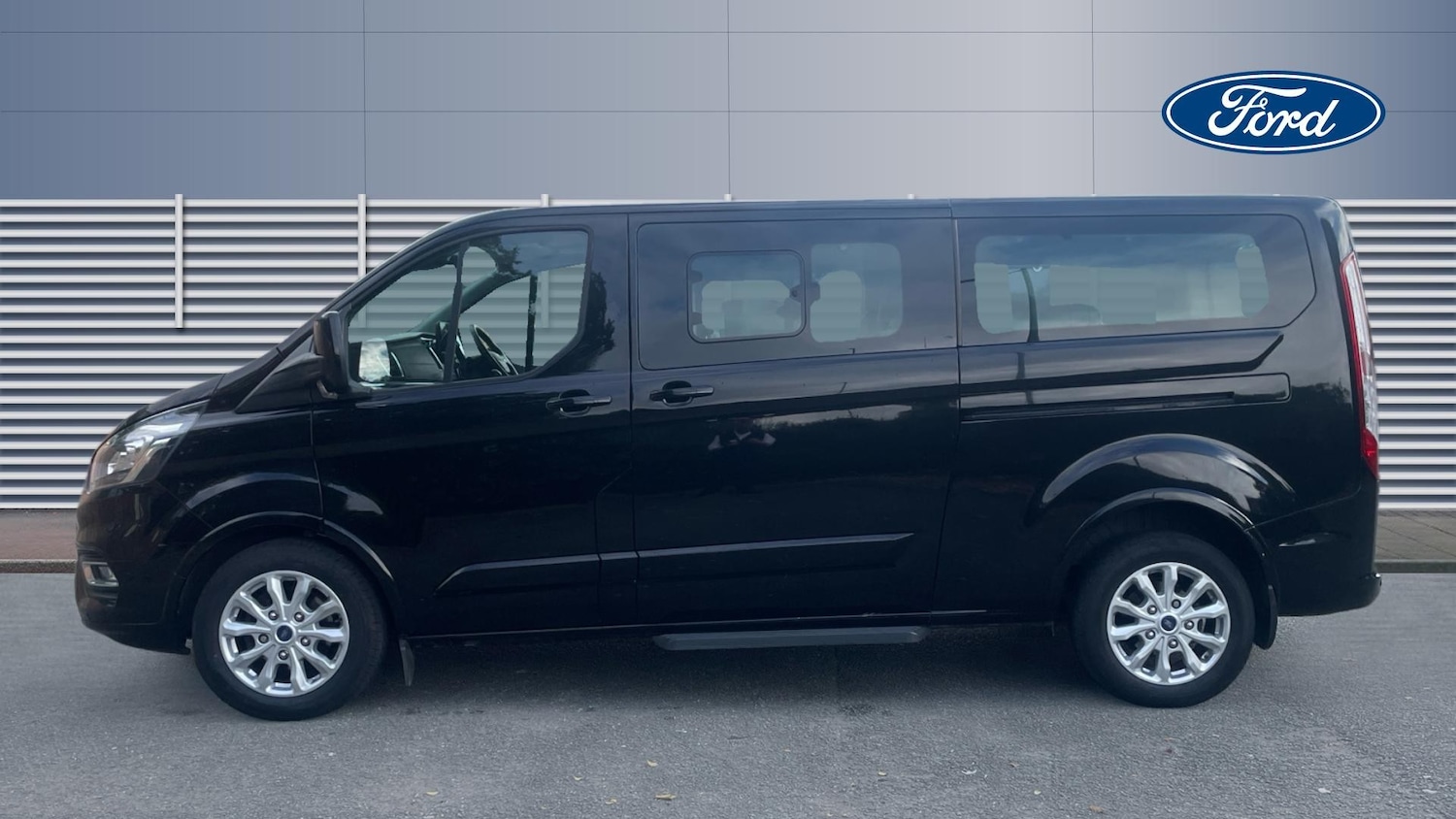 Used Ford Tourneo Custom 2022 for sale - 76157730: Photo 3