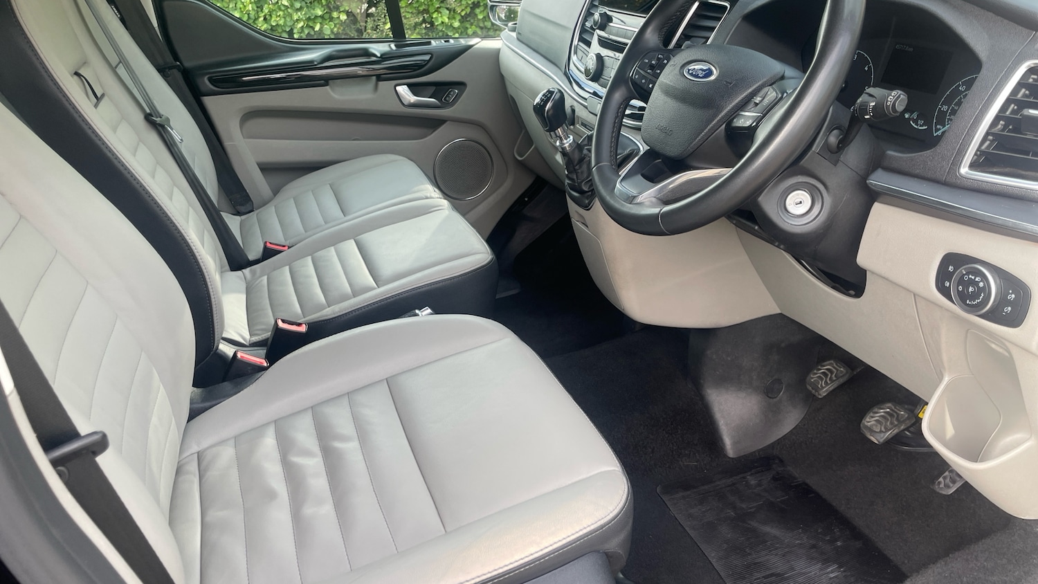 Used Ford Tourneo Custom 2022 for sale - 76157730: Photo 4