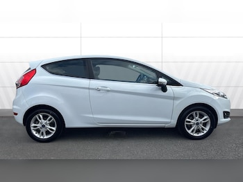 Used Ford Fiesta 2016 for sale - 78225455: Photo