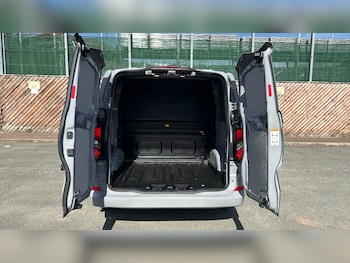 Used Ford Transit Custom 2025 for sale - 78258017: Photo