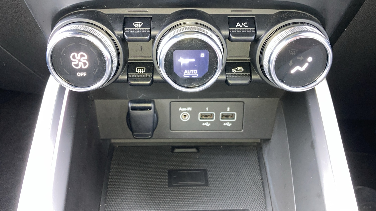 Used Renault Clio 2022 for sale - 77570519: Photo 17